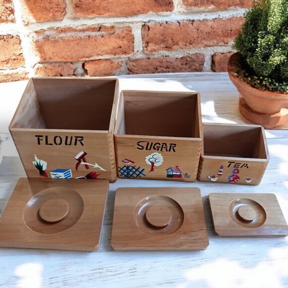 MCM Vintage Set of 3 Hand-Painted Wooden Nesting Canisters – Made in Jap… - Picture 7 of 13